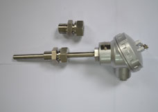 昆仑中大解答：热电阻温度传感器为何采用三线制接法？