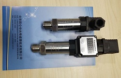 昆仑中大水泵控制系统经济型压力变送器接口形式多样