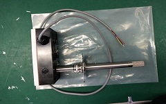 昆仑中大品牌风管式温湿度传感器有法兰和螺纹式安装