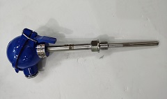 昆仑中大品牌热电阻温度传感器采用耐腐探杆