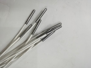 昆仑中大品牌薄膜PT100铂热电阻温度传感器