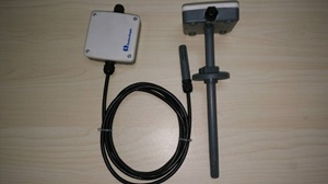 昆仑中大品牌室外IP65防水型温湿度传感器