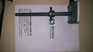 昆仑中大品牌活动法兰安装工业级风道温湿度传感器高度可调