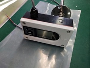 昆仑中大品牌温室大棚防护型温湿度传感器量程宽