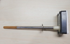 昆仑中大品牌环境通风控制风管式温湿度变送器